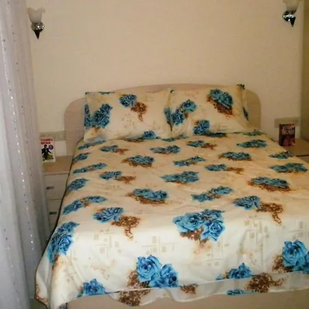 Lejlighed 2 Bed, 2 Bath On Private Site Within 300 Metres Of The Beach