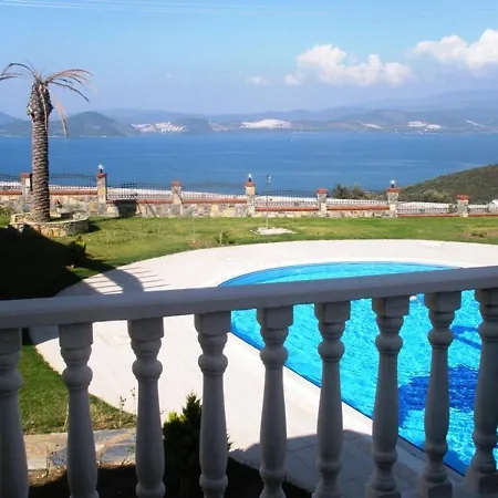 2 Bed, 2 Bath On Private Site Within 300 Metres Of The Beach Lejlighed Bogazici
